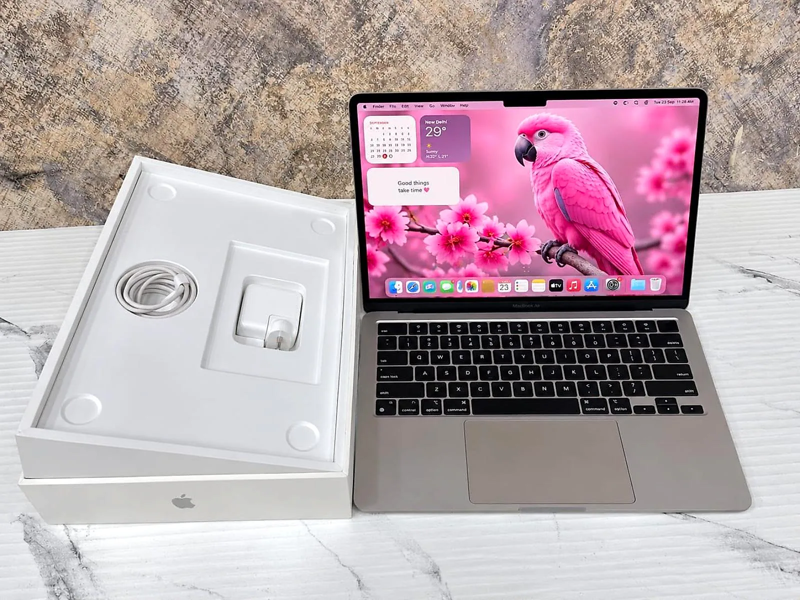 MacBook Air 13.6" M2 (2022) 16GB / 256GB SSD Starlight