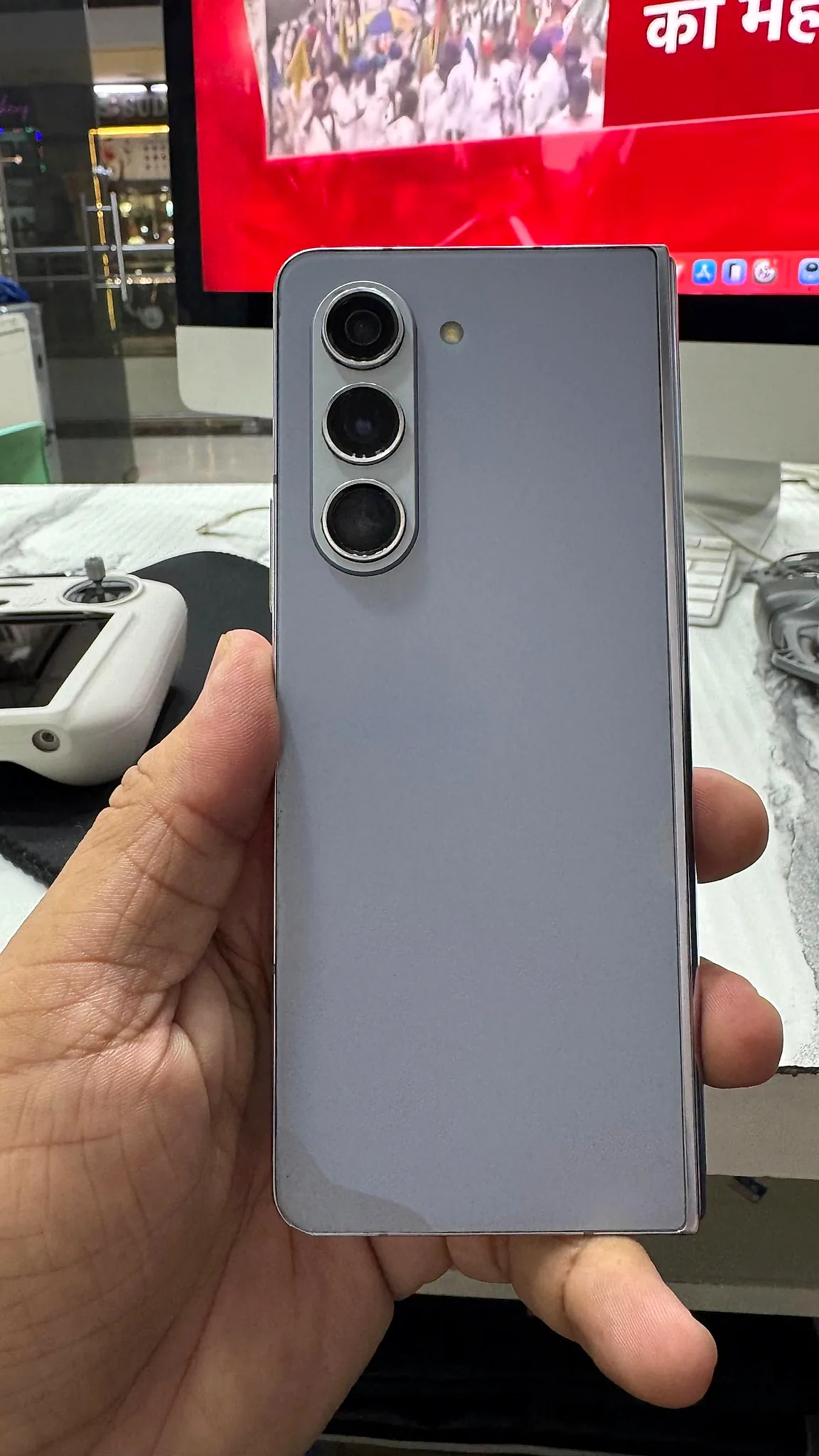 Samsung Galaxy Z Fold5 5G (Blue) gallery thumbnail 5