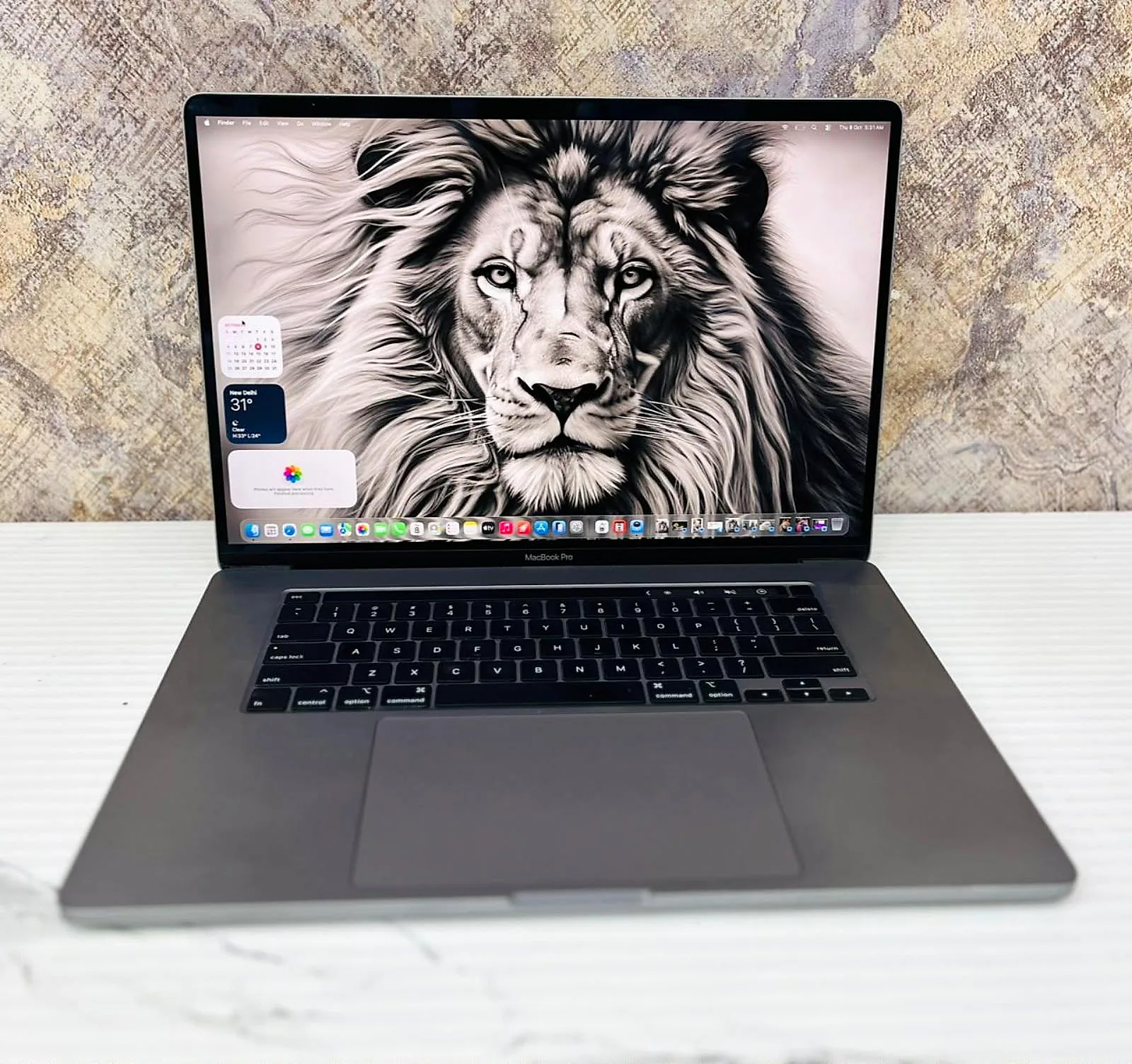 MacBook Pro 16" Intel Core i9 (2020) 16GB / 1TB SSD gallery thumbnail 8