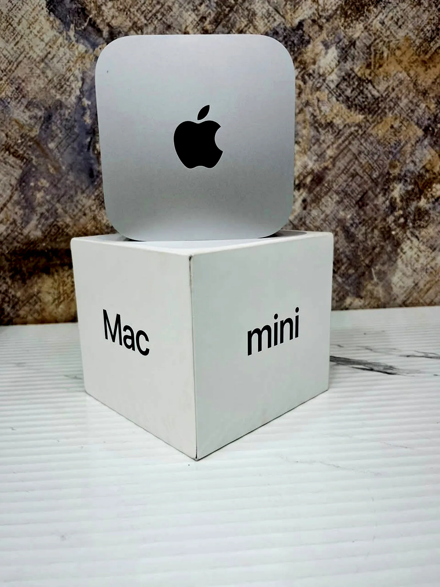 Apple Mac mini M4 (2024) 16GB / 256GB SSD gallery thumbnail 5