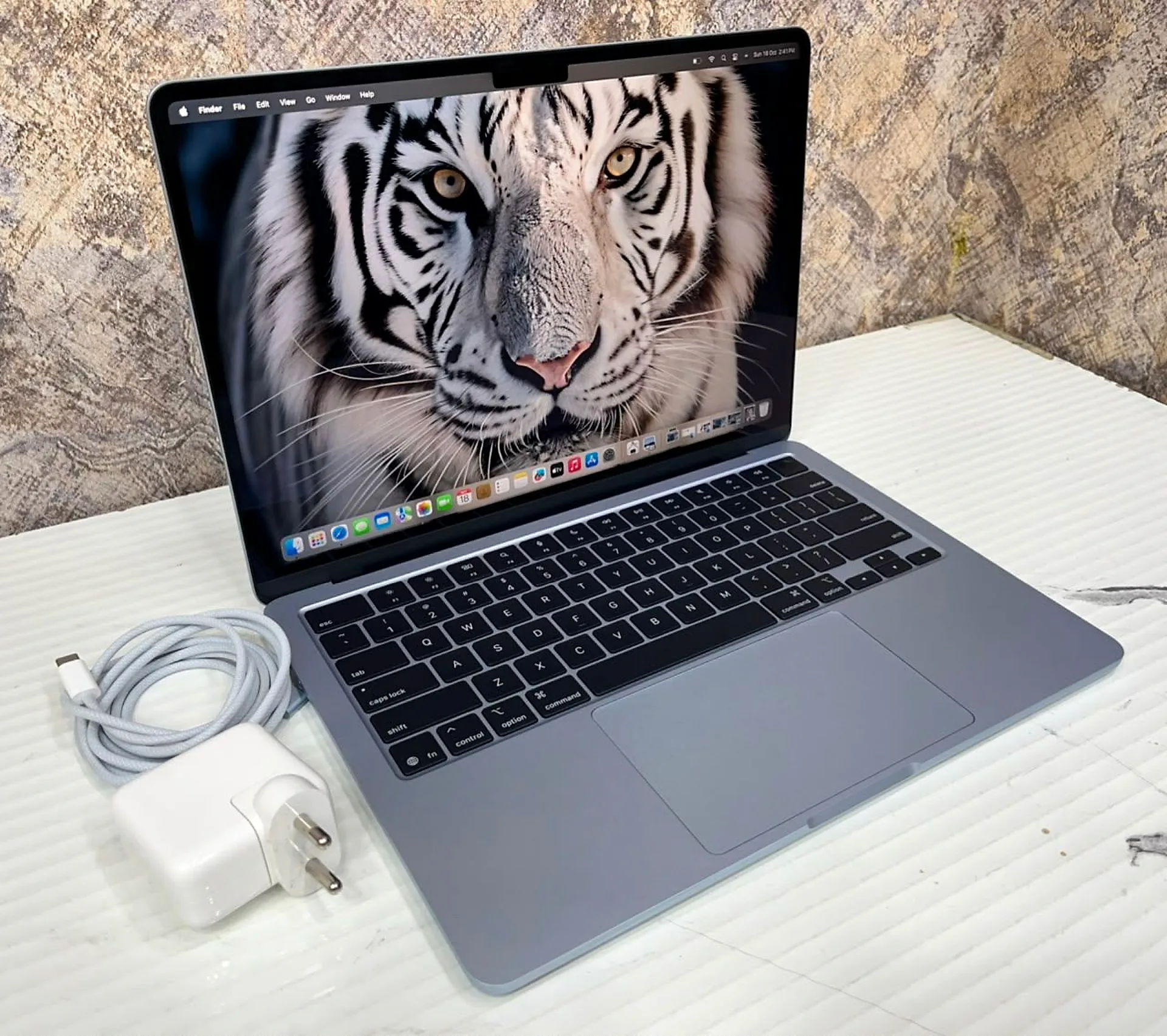 MacBook Air 13.6" Apple M4 (2025) 16GB / 256GB SSD