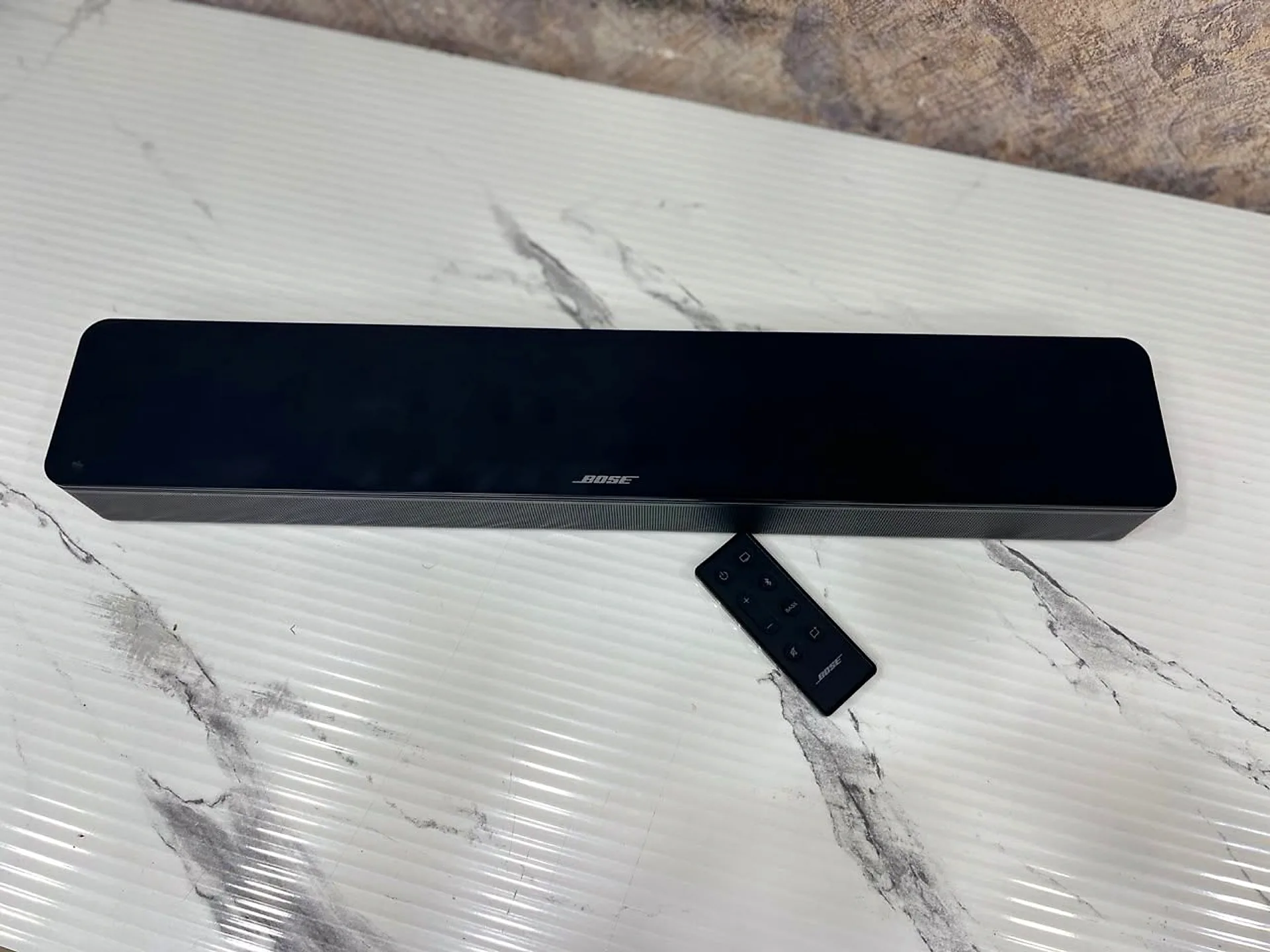 Bose Soundbar / TV Speaker with Original Remote