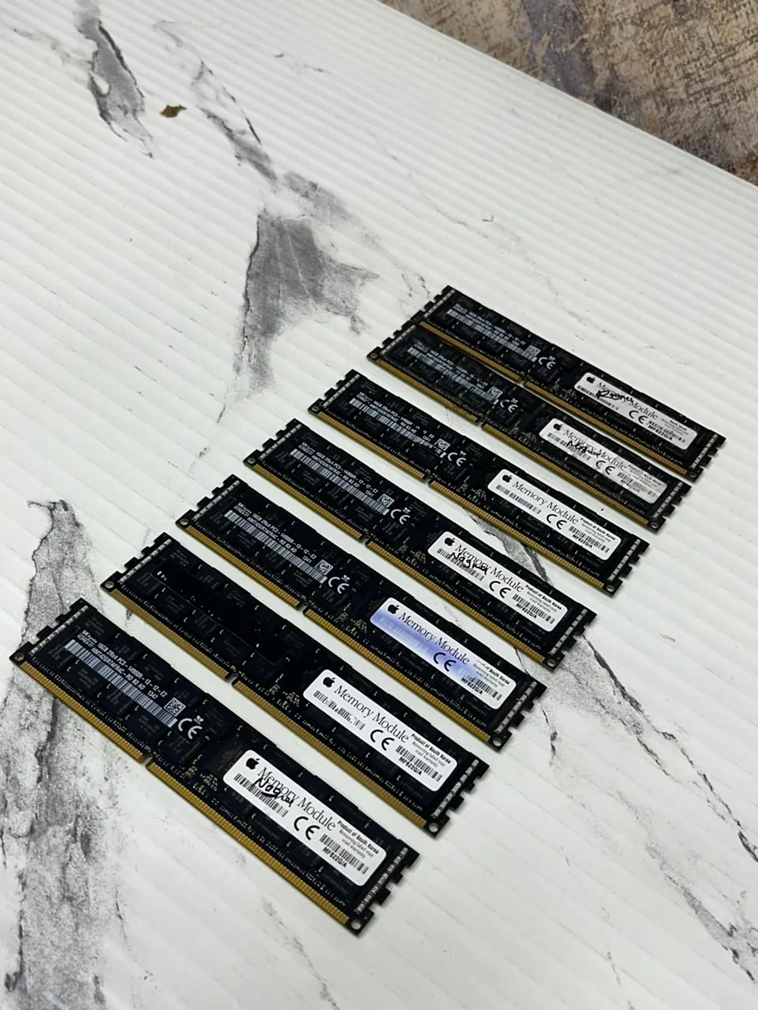 SK hynix 16GB DDR3 ECC Registered (RDIMM) Server Memory gallery thumbnail 4