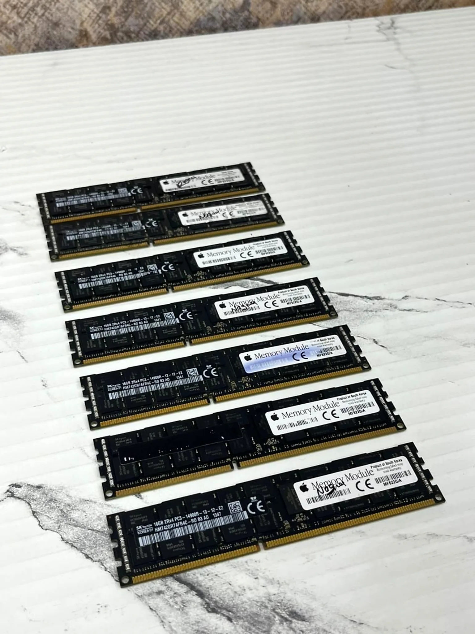 SK hynix 16GB DDR3 ECC Registered (RDIMM) Server Memory