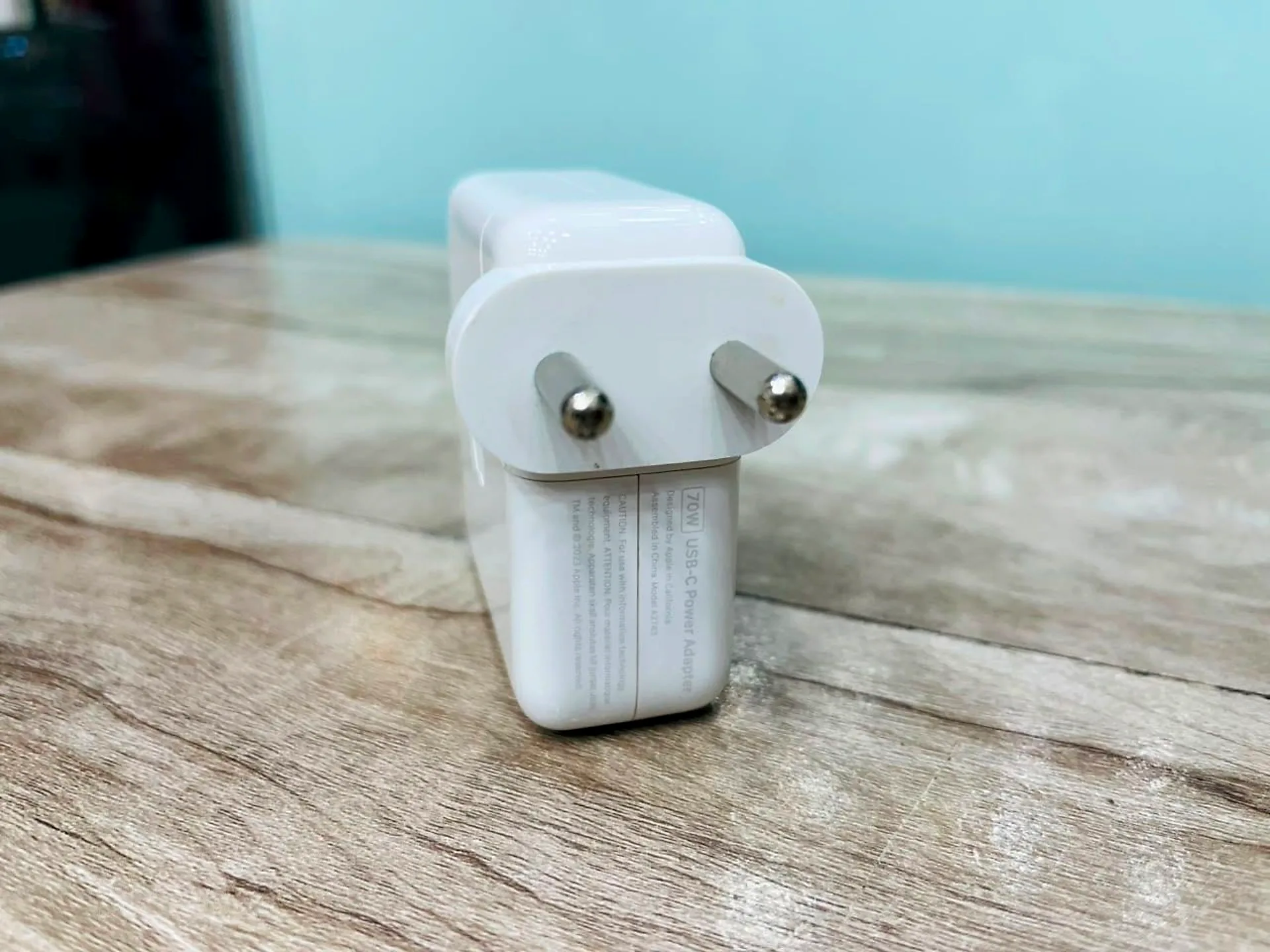 Apple 70W USB-C Power Adapter Original Fast Charger gallery thumbnail 3