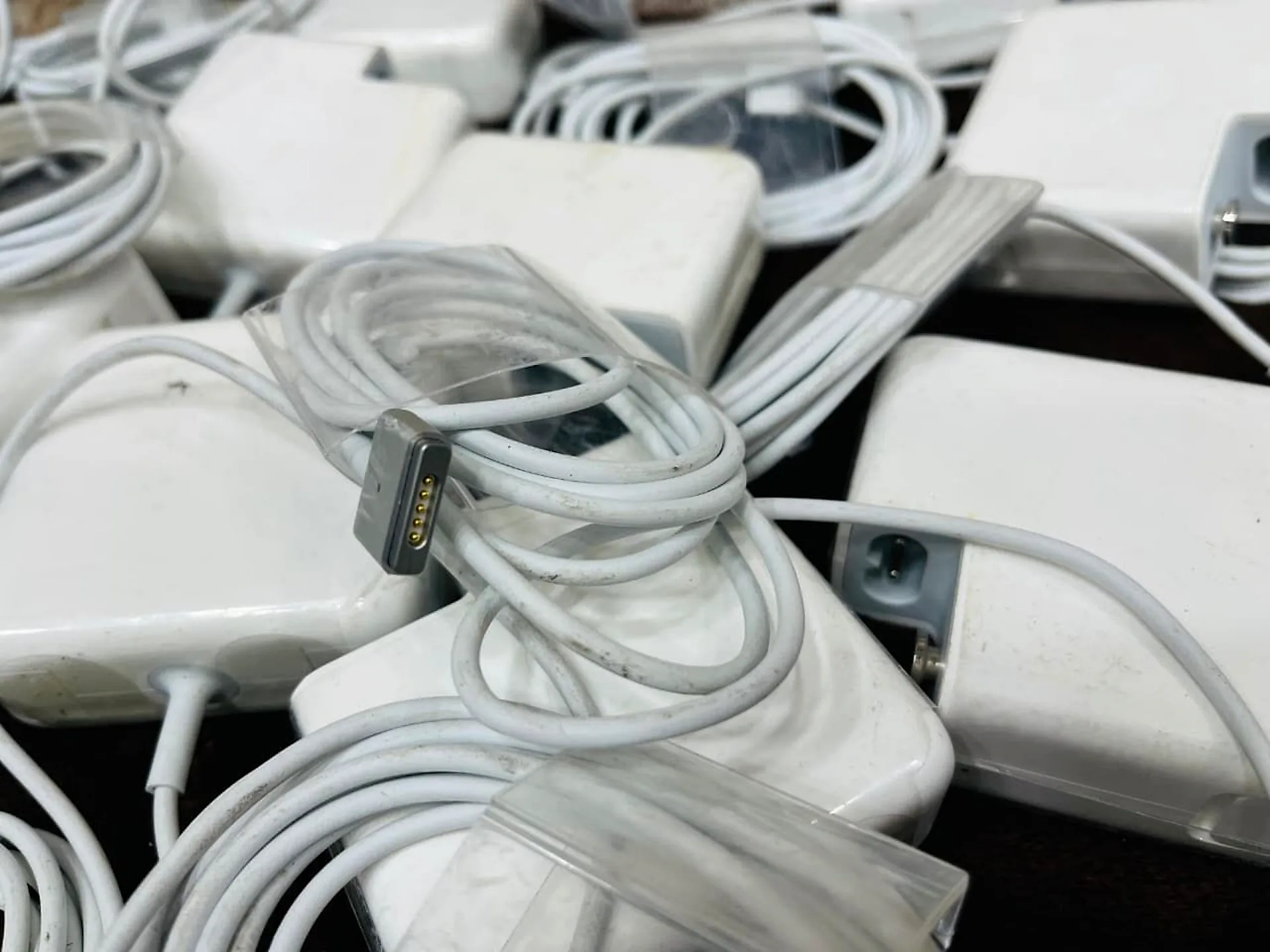 60W T-Type Power Adapter (A1398 / A1502)